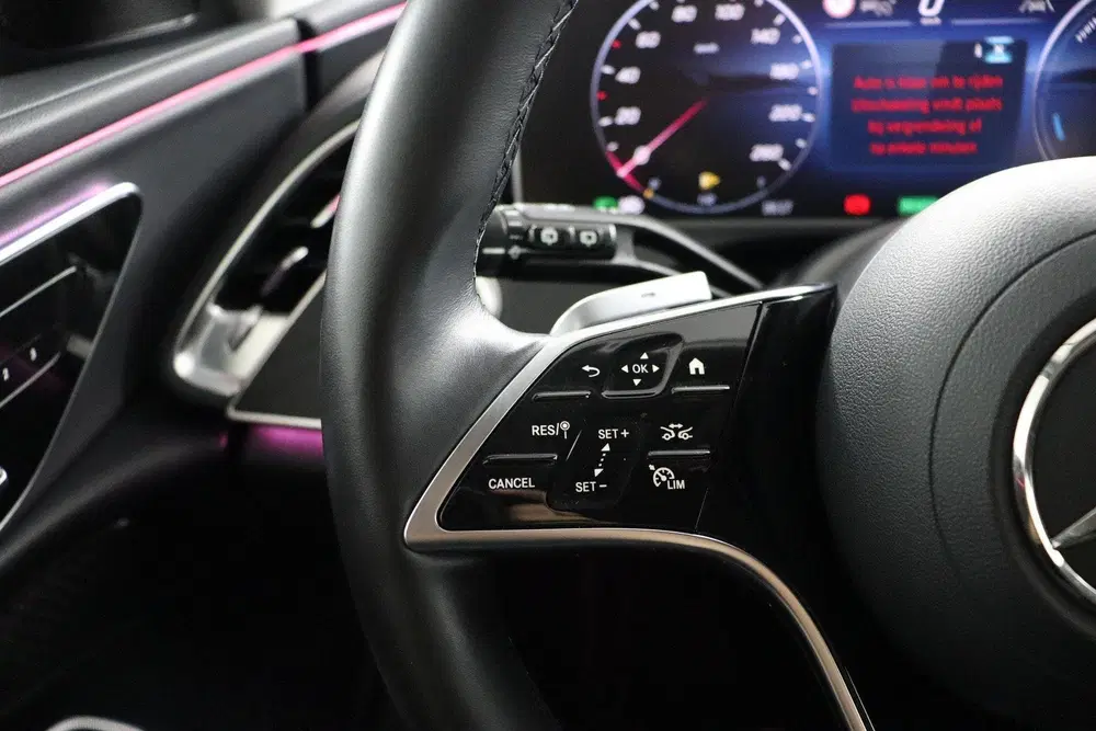 Mercedes-Benz E-Klasse Avantgarde Advanced Plus uit 2024, foto 17