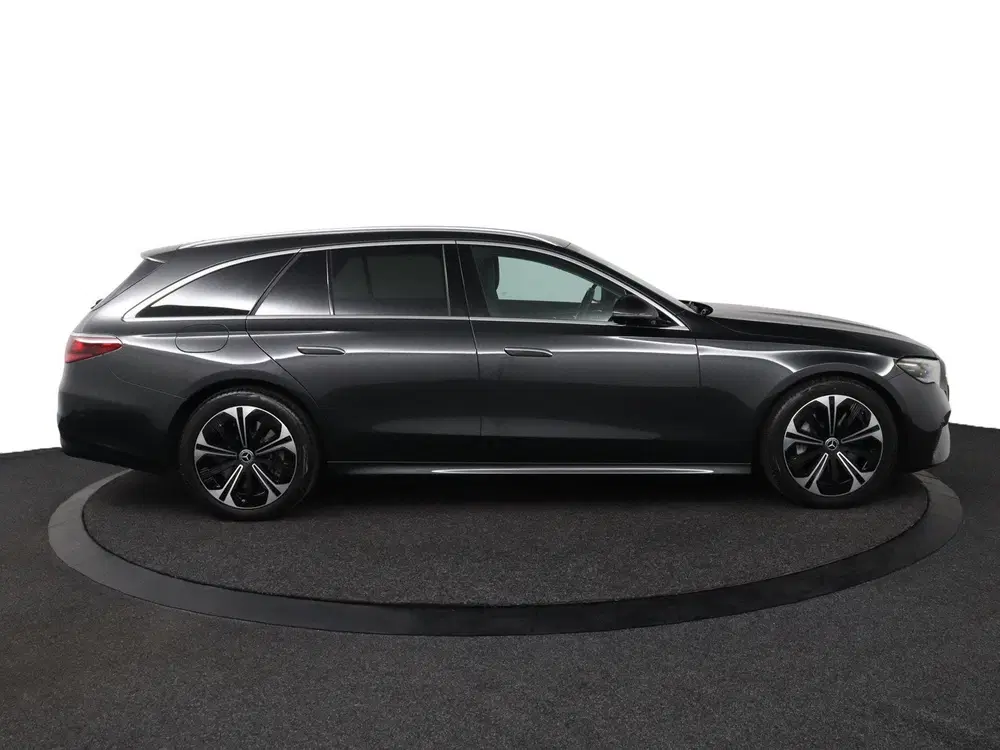 Mercedes-Benz E-Klasse Avantgarde Advanced Plus uit 2024, foto 6