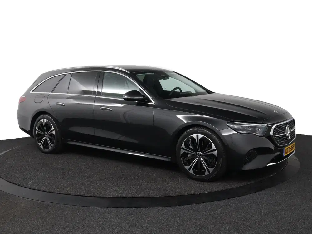 Mercedes-Benz E-Klasse Avantgarde Advanced Plus uit 2024, foto 7