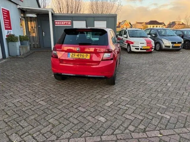 Skoda Fabia 1.0 TSI Monte Carlo automaat uit 2019, foto 4