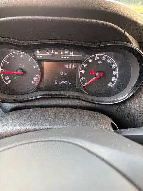 Opel Karl 1.0 ecoFLEX 120 Jaar Edition uit 2019, foto 9
