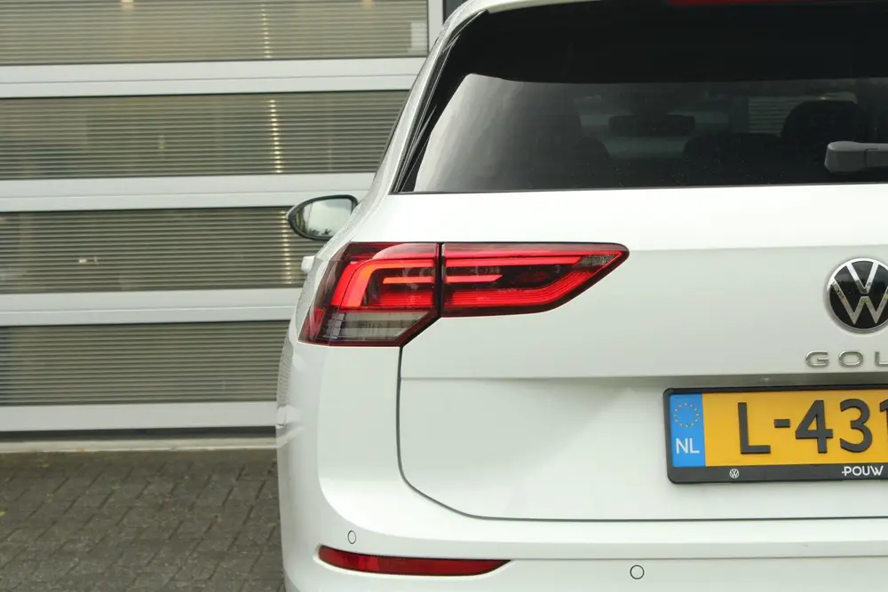 Volkswagen Golf Variant 1.0 eTSI 110kW DSG Life | Elec. Stoe uit 2021, foto 17