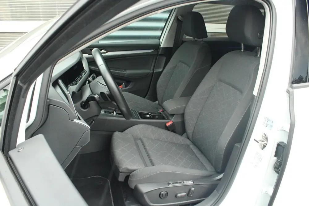 Volkswagen Golf Variant 1.0 eTSI 110kW DSG Life | Elec. Stoe uit 2021, foto 4