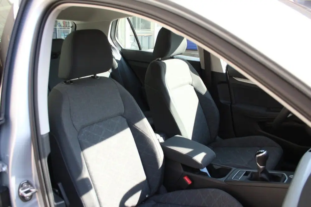 Volkswagen GOLF 1.5 TSI Life Business, Adp cruise, Lichtm, D uit 2021, foto 17