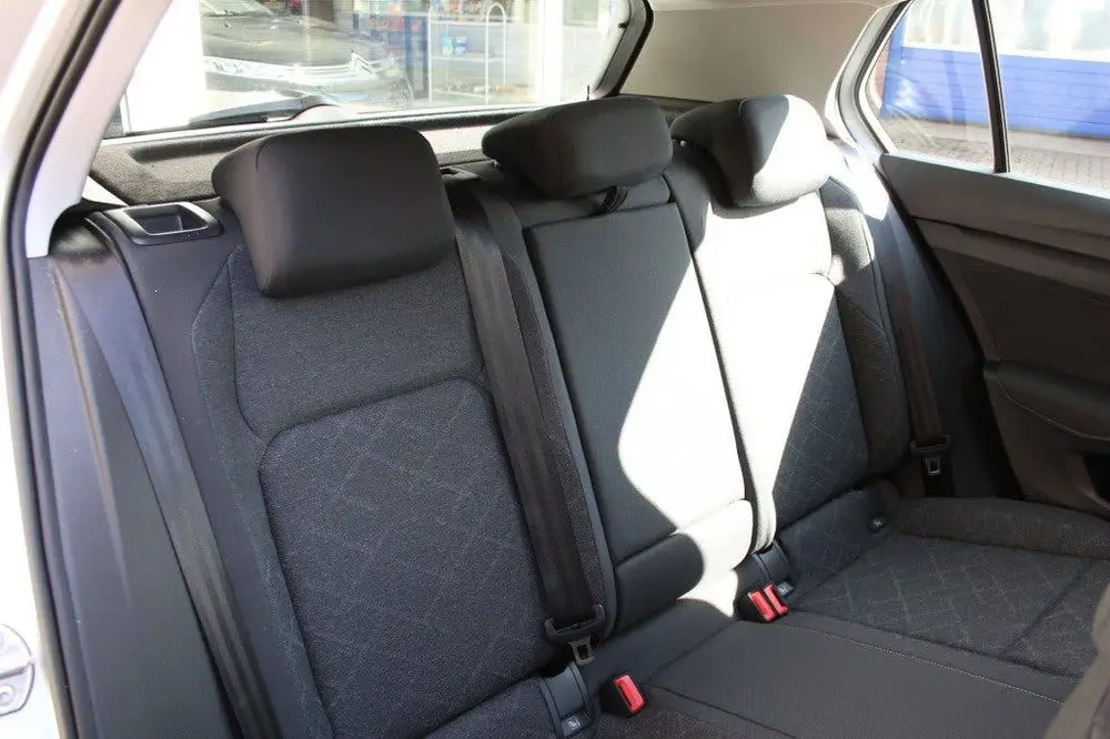 Volkswagen GOLF 1.5 TSI Life Business, Adp cruise, Lichtm, D uit 2021, foto 7