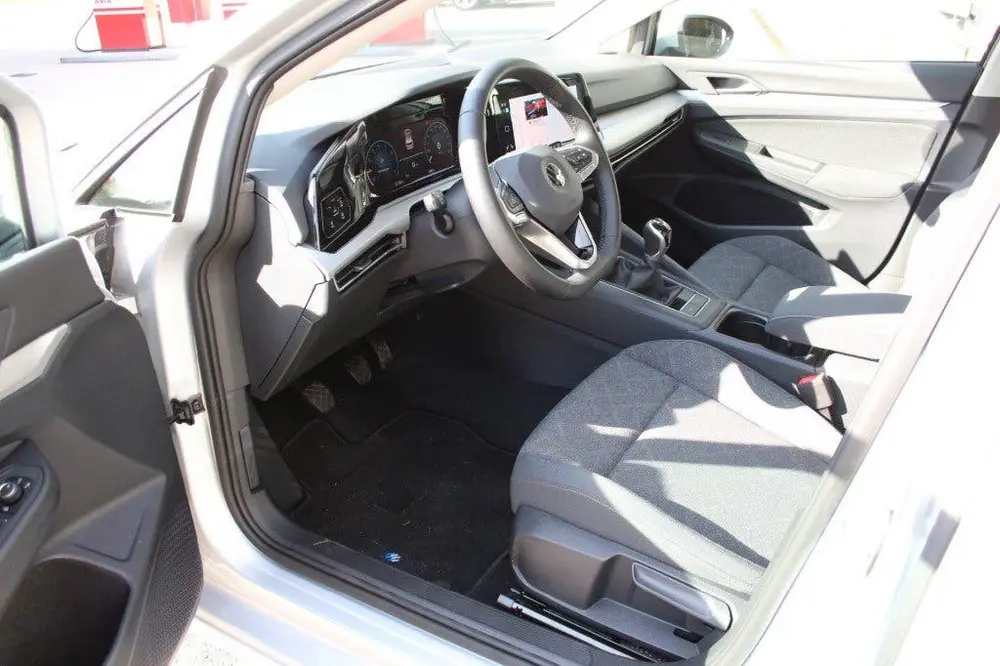 Volkswagen GOLF 1.5 TSI Life Business, Adp cruise, Lichtm, D uit 2021, foto 8
