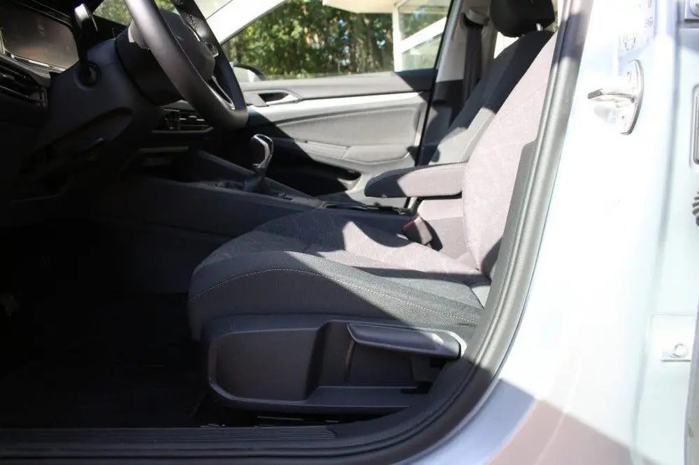 Volkswagen GOLF 1.5 TSI Life Business, Adp cruise, Lichtm, D uit 2021, foto 9