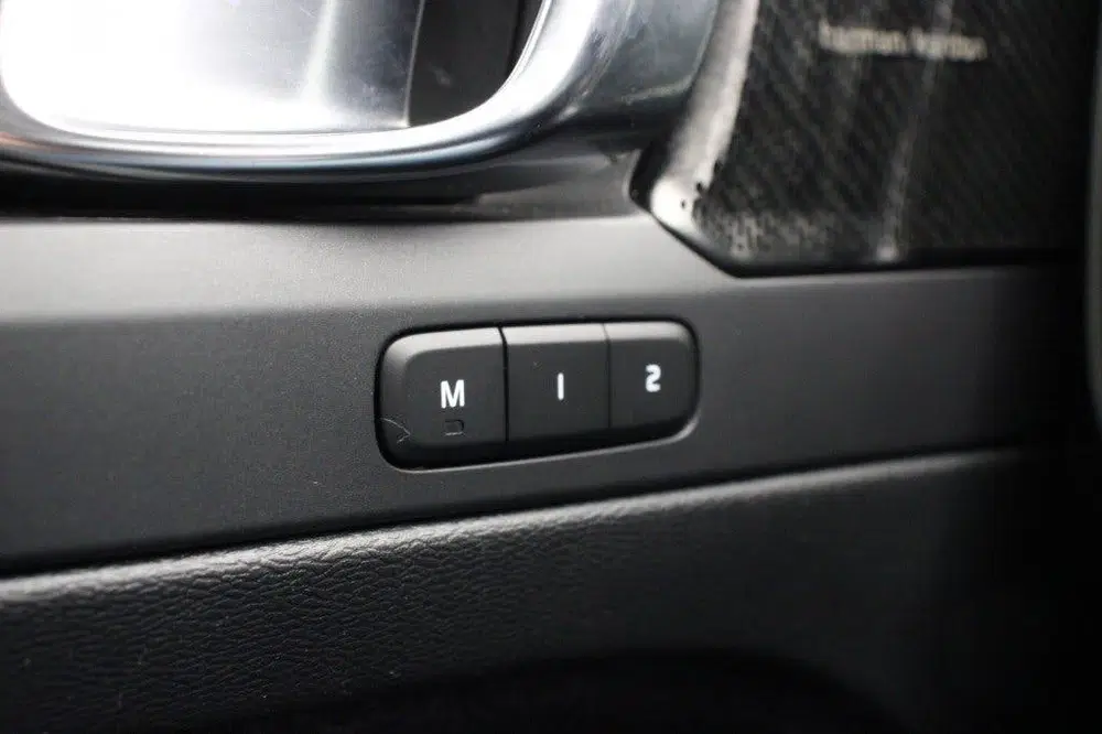 Volvo C40 Recharge Twin 78 kWh uit 2021, foto 10