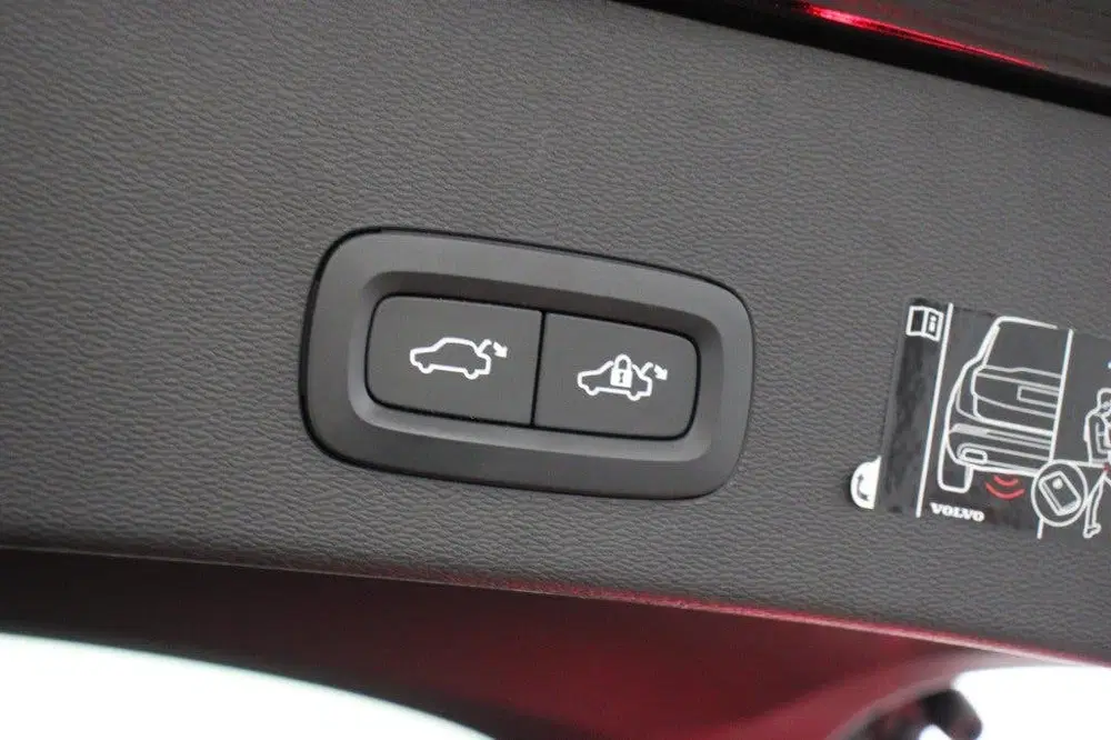 Volvo C40 Recharge Twin 78 kWh uit 2021, foto 14