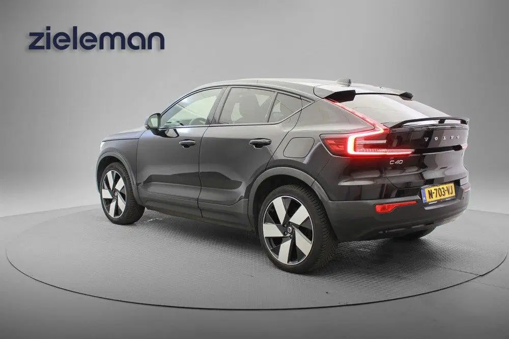 Volvo C40 Recharge Twin 78 kWh uit 2021, foto 2