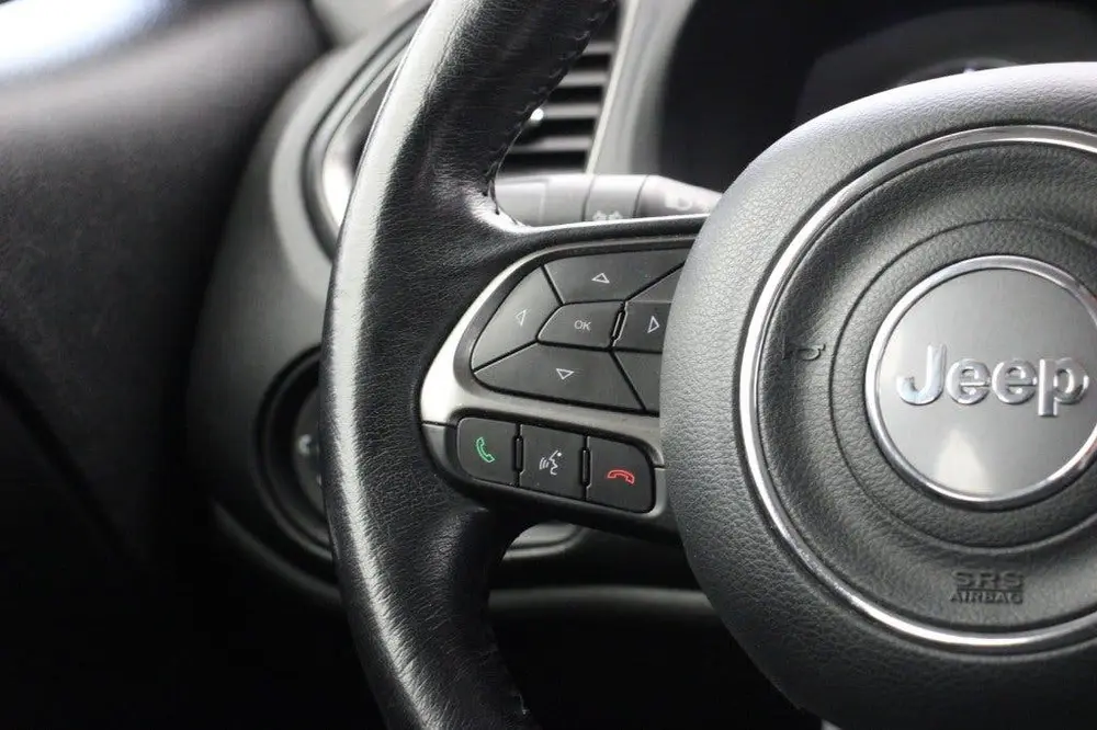 Jeep Renegade 1.3T Limited Automaat - Carplay, Cruise, Clima uit 2020, foto 17