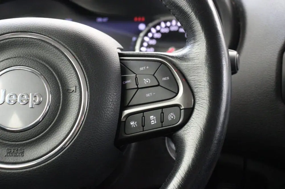 Jeep Renegade 1.3T Limited Automaat - Carplay, Cruise, Clima uit 2020, foto 18