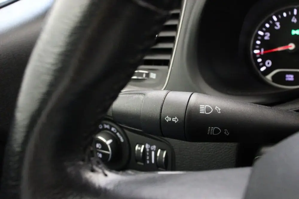 Jeep Renegade 1.3T Limited Automaat - Carplay, Cruise, Clima uit 2020, foto 20