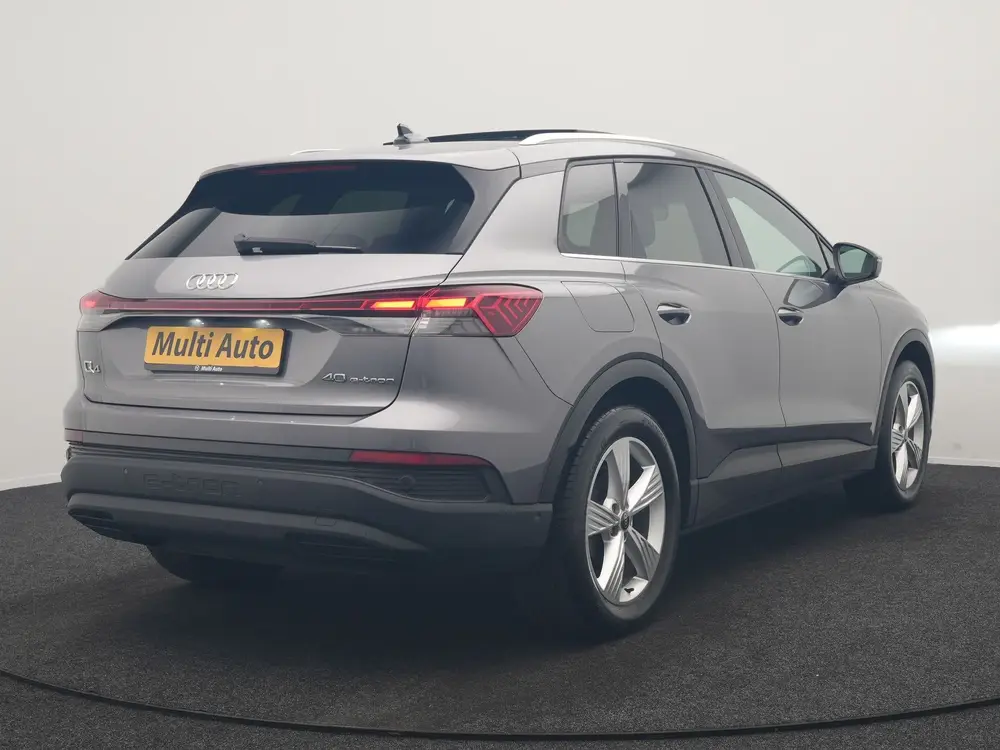Audi Q4 e-tron 40 Advanced edition 77 kWh 204pk Dealer O. uit 2023, foto 3