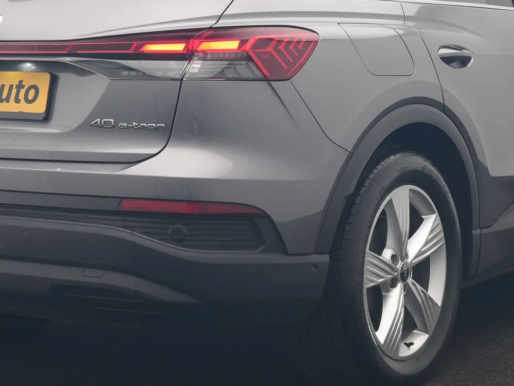 Audi Q4 e-tron 40 Advanced edition 77 kWh 204pk Dealer O. uit 2023, foto 8