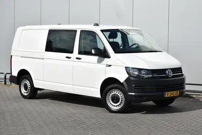 Volkswagen Transporter 2.0 TDI L2H1 DC 150 Pk 4Motion 5 Pers uit 2019