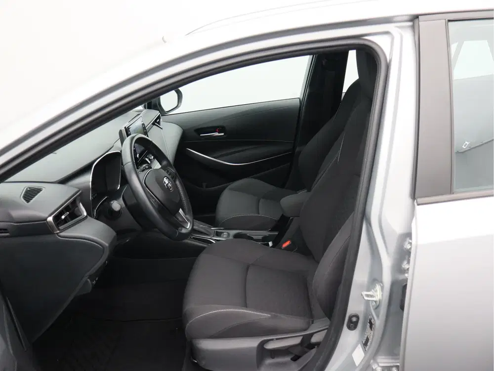 Toyota Corolla 1.8 Hybrid Active uit 2023, foto 14