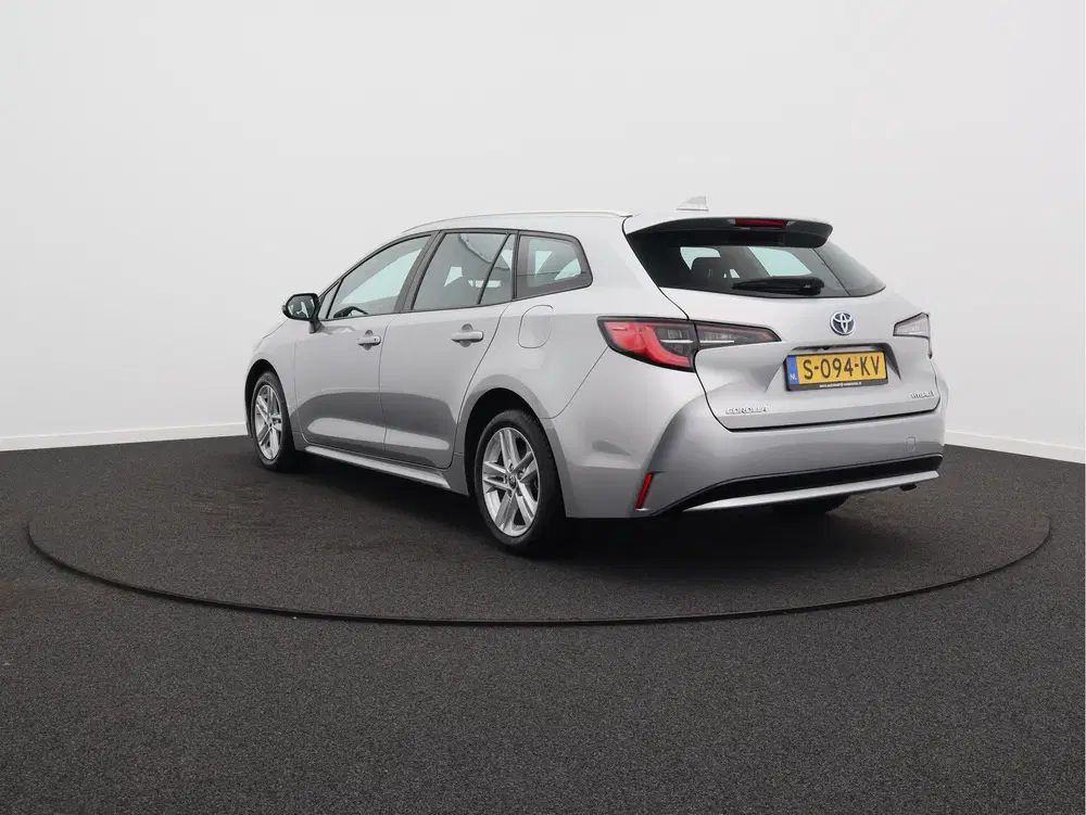 Toyota Corolla 1.8 Hybrid Active uit 2023, foto 15