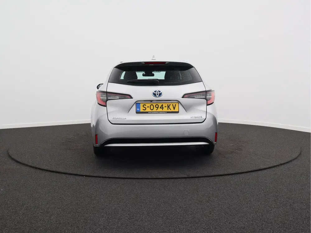 Toyota Corolla 1.8 Hybrid Active uit 2023, foto 17