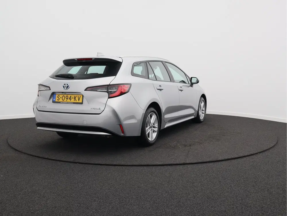 Toyota Corolla 1.8 Hybrid Active uit 2023, foto 18
