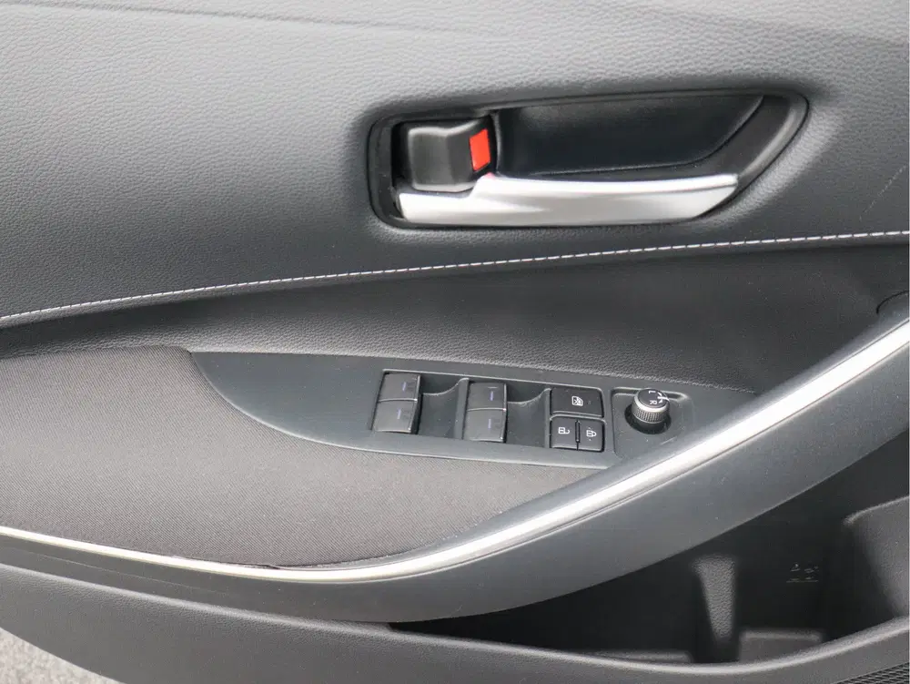 Toyota Corolla 1.8 Hybrid Active uit 2023, foto 8