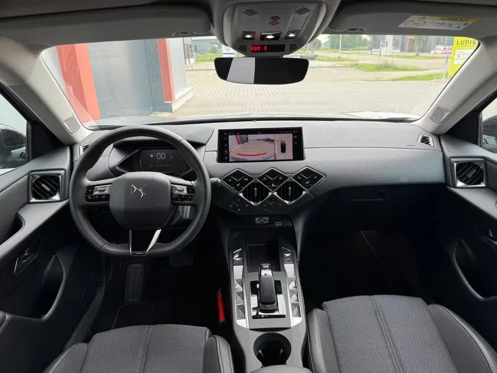 DS Automobiles DS 3 DS 3 E-Tense Edition France 54 kWh uit 2025, foto 10
