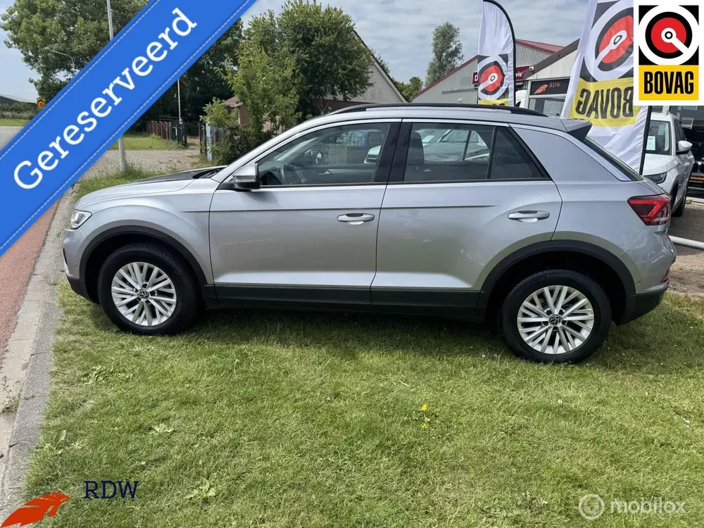 Volkswagen T-Roc 1.5 TSI Life Business ADAPT.CRUISE/CARPLAY/ uit 2023, foto 13