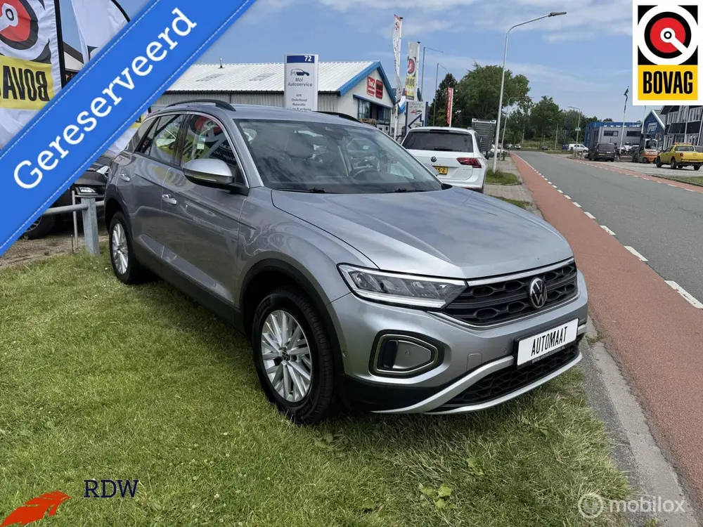 Volkswagen T-Roc 1.5 TSI Life Business ADAPT.CRUISE/CARPLAY/ uit 2023, foto 7