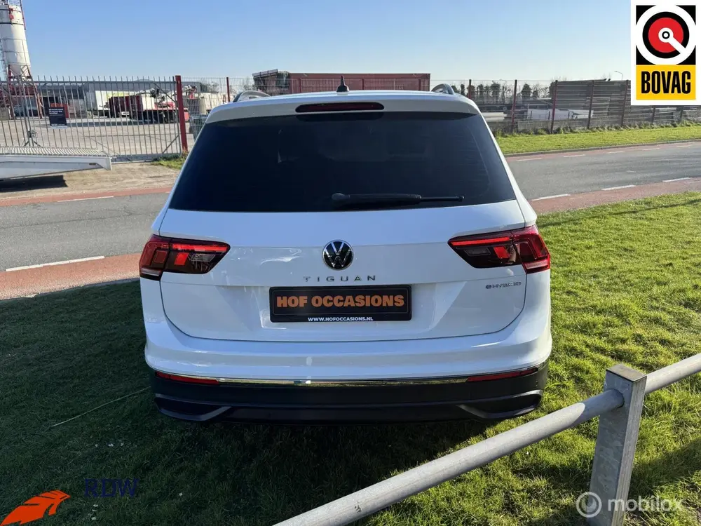 Volkswagen Tiguan 1.4 TSI 245pk business eHybrid PHEV uit 2022, foto 12