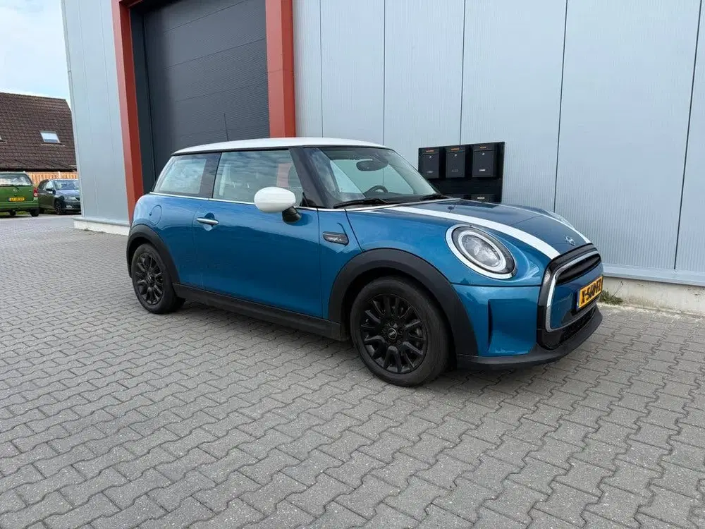 Mini Cooper 1.5 Cooper Camden Edition Automaat uit 2023, foto 3