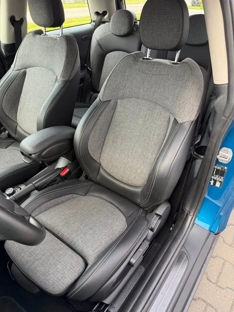 Mini Cooper 1.5 Cooper Camden Edition Automaat uit 2023, foto 8