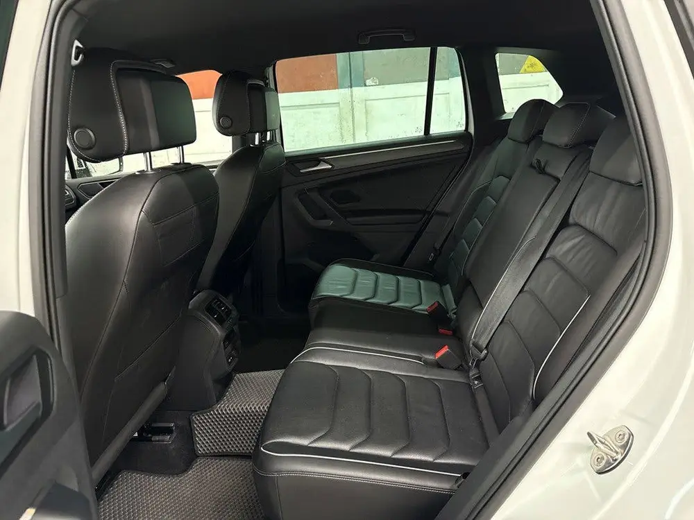 Volkswagen TIGUAN 1.4 TSI Plug-in eHybrid R-Line IQ Lights|3 uit 2021, foto 11