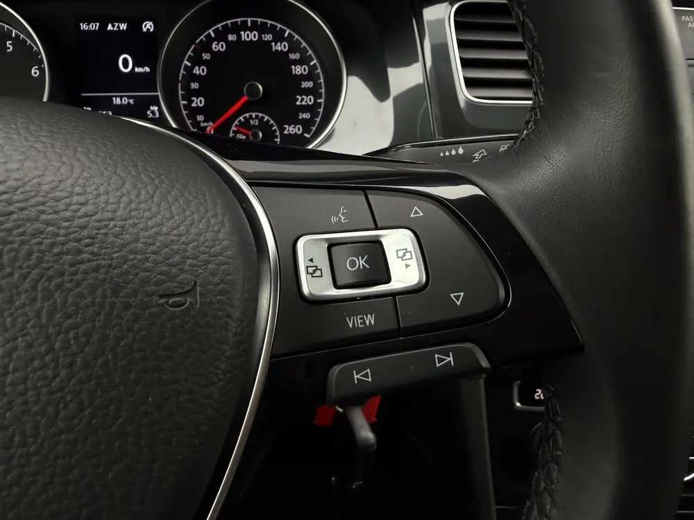 Volkswagen Golf 1.0 TSI Comfortline ✓Navigatie ✓Apple Ca uit 2020, foto 13