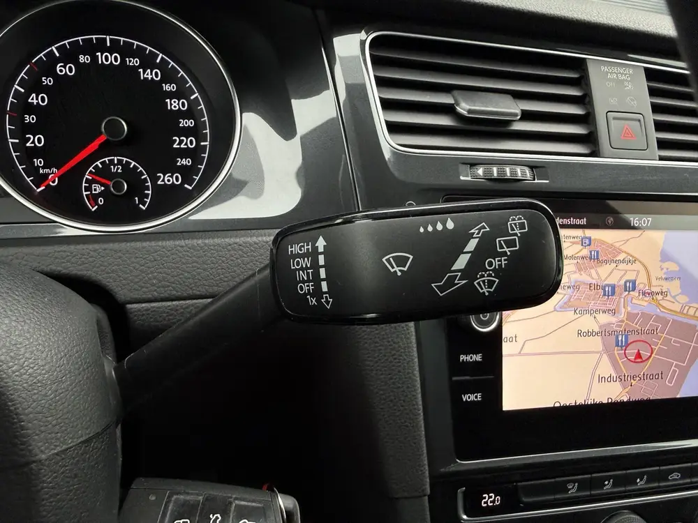 Volkswagen Golf 1.0 TSI Comfortline ✓Navigatie ✓Apple Ca uit 2020, foto 15