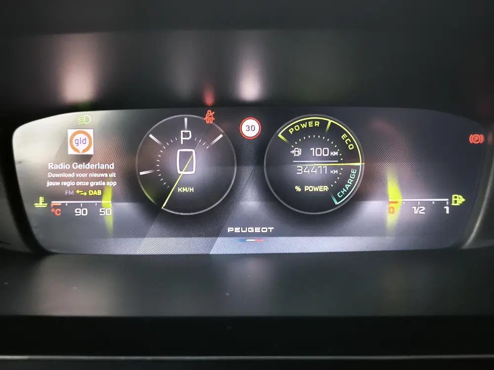 Peugeot 308 1.2 Hybrid 145 e-DCS6 Allure uit 2025, foto 4
