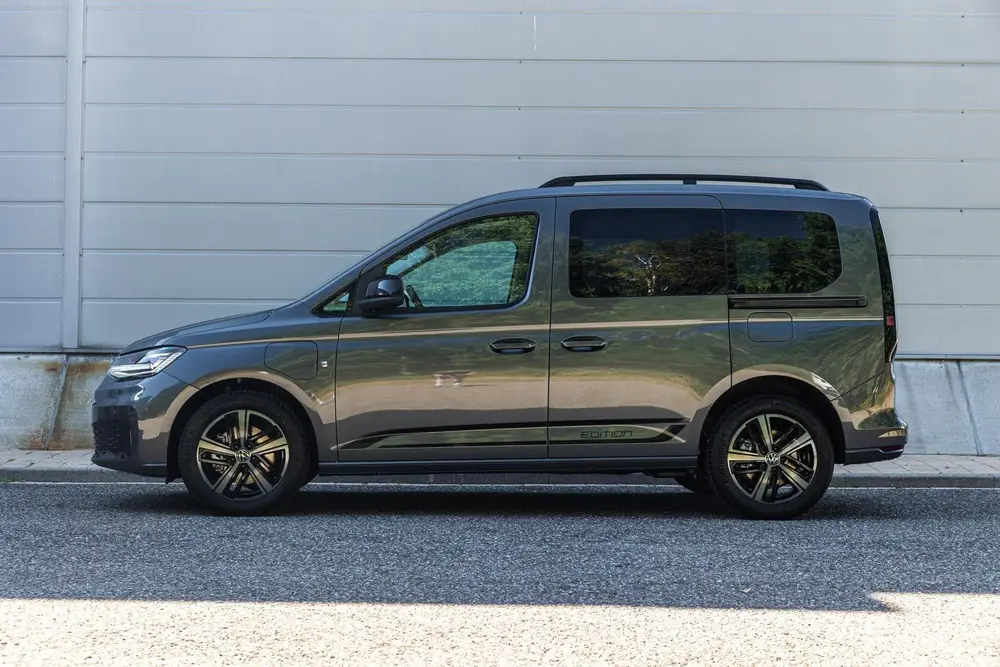 Volkswagen Caddy Kombi 1.5 TSI 150pk DSG Hybride Limited Edi uit 2026, foto 11