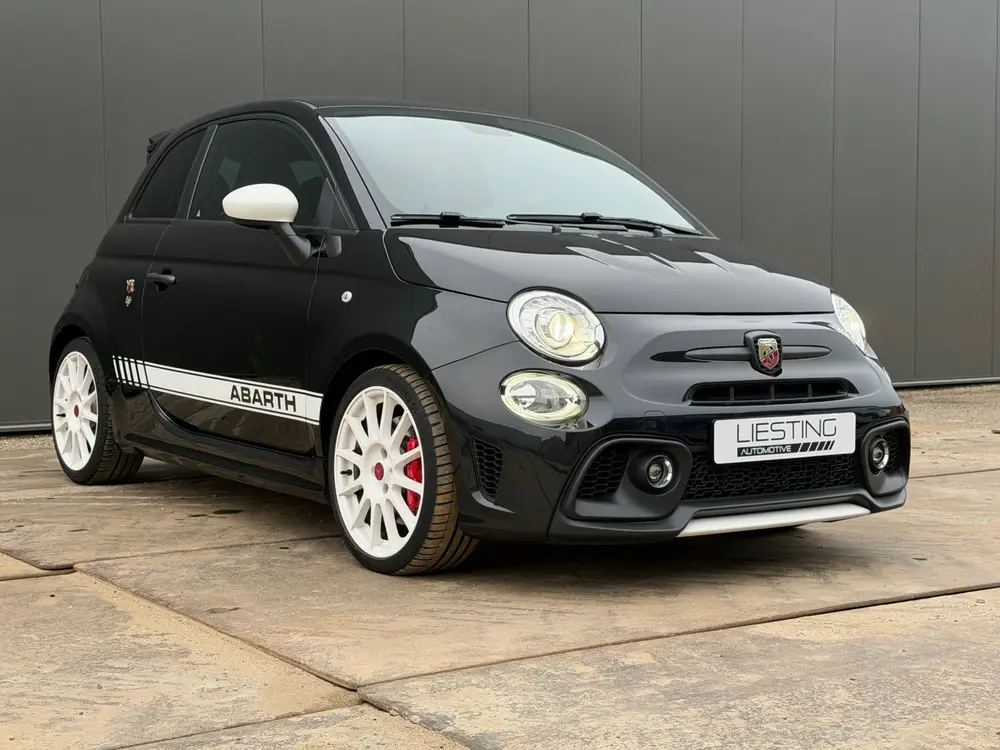 Abarth 695 uit 2021, foto 9