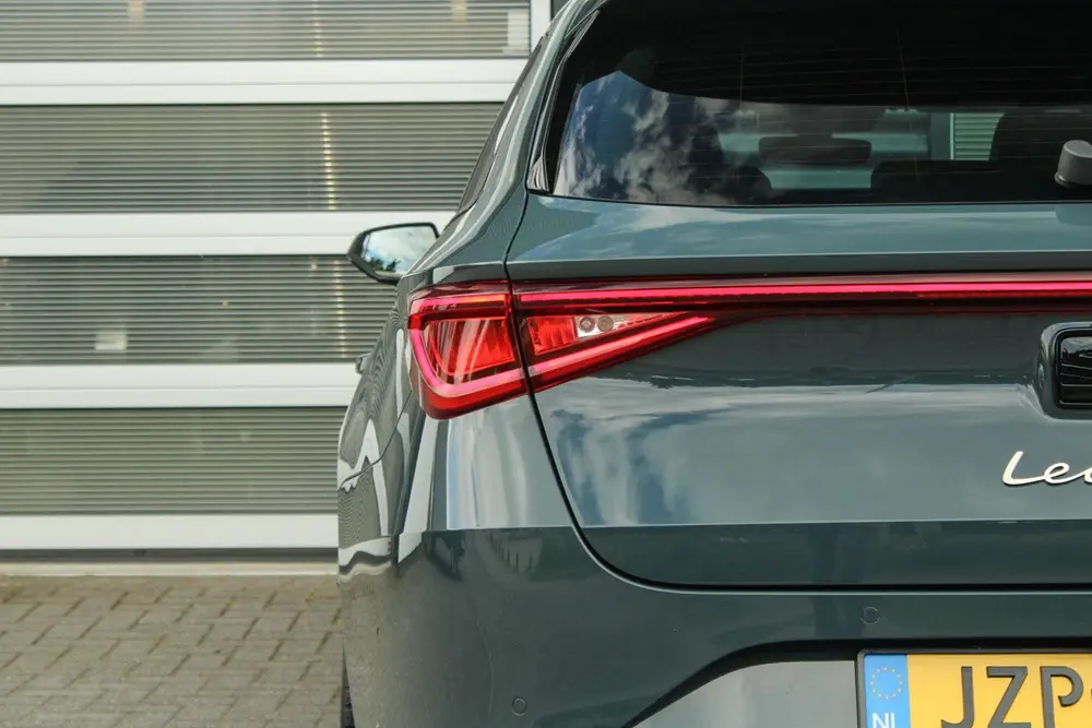 SEAT Leon 1.5 TSI e-Hybrid 204pk FR Business uit 2026, foto 10