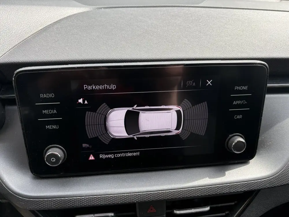 Skoda Kamiq 1.0 TSI Style (bj 2019) uit 2019, foto 19