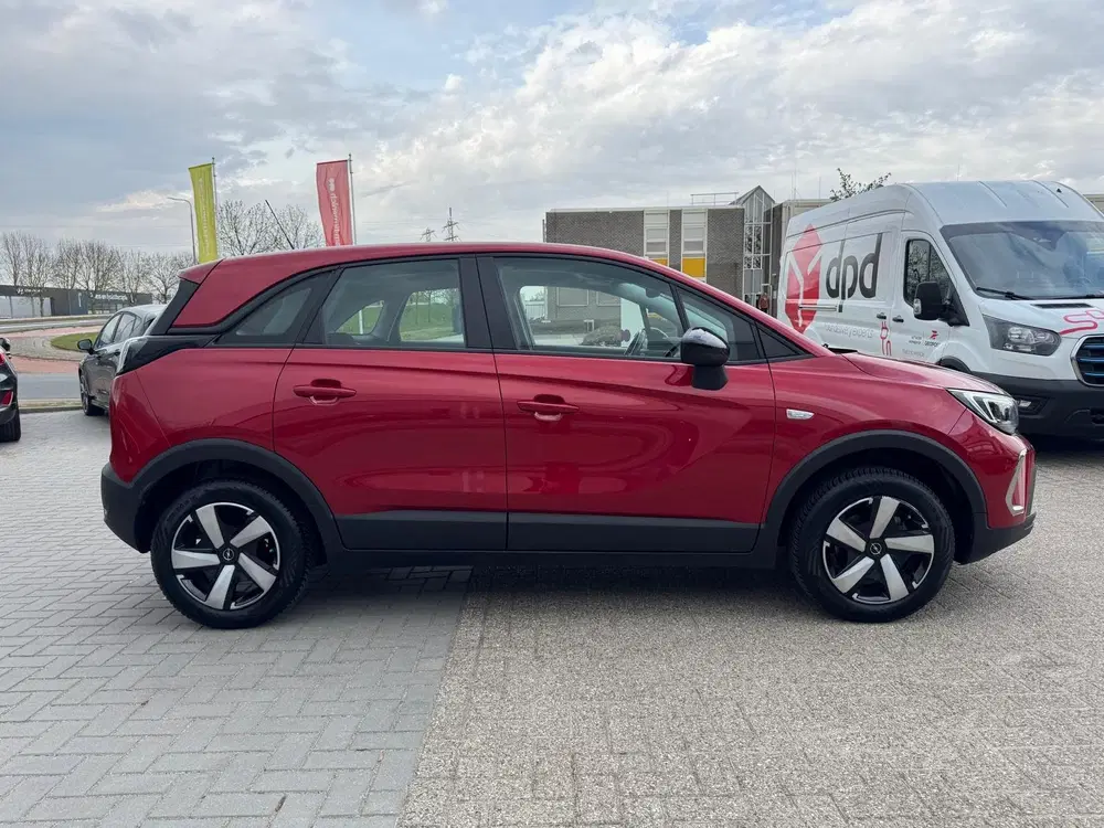 Opel Crossland 1.2 Turbo Elegance uit 2022, foto 3