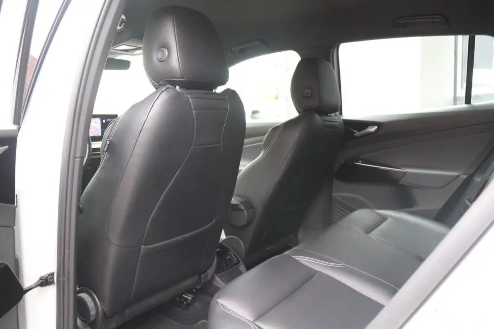 Volkswagen ID.4 City 52 kWh, Stoelverwarming, Cruise, Navi S uit 2021, foto 19