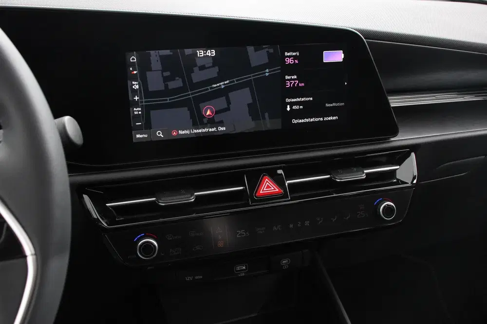 Kia Niro DynamicPlusLine 64.8 kWh Nieuw Model Navig uit 2023, foto 15
