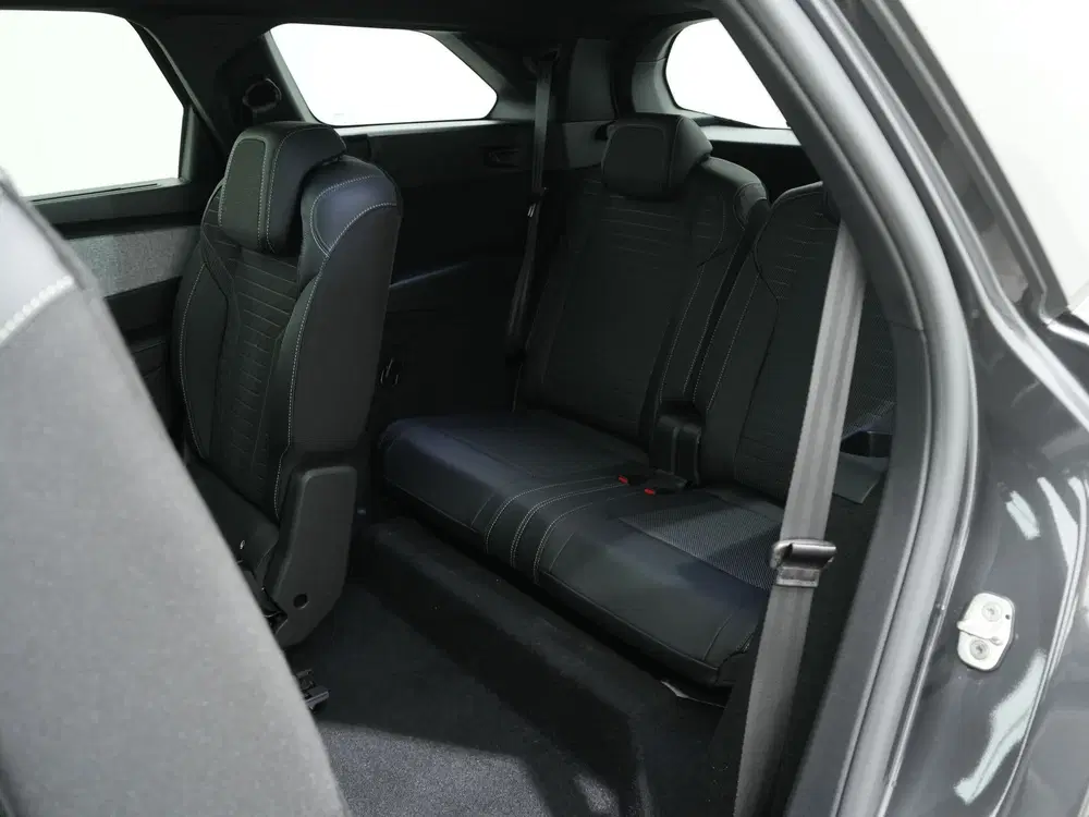 Peugeot 5008 1.2 HYBRID 145PK GT E-DCS6 7-PERS uit 2025, foto 6