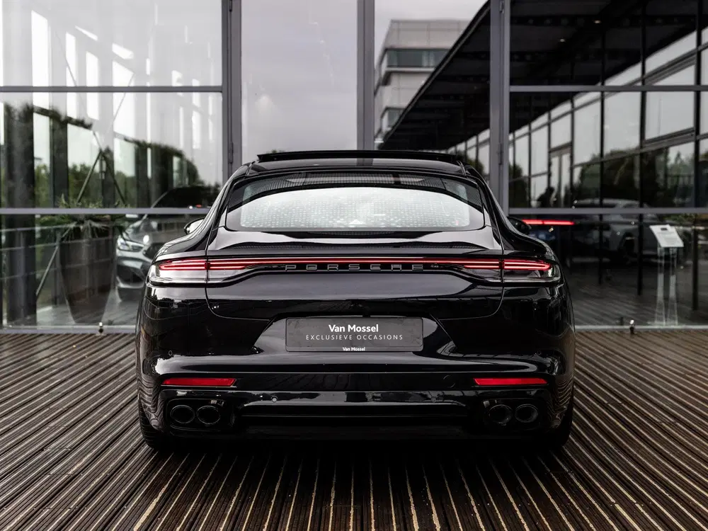 Porsche Panamera 2.9 4 E-Hybrid uit 2023, foto 5