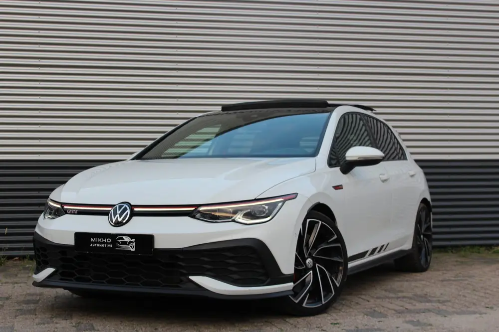 Volkswagen Golf 2.0 TSI GTI | Clubsport | Panoramadak | HUD uit 2021