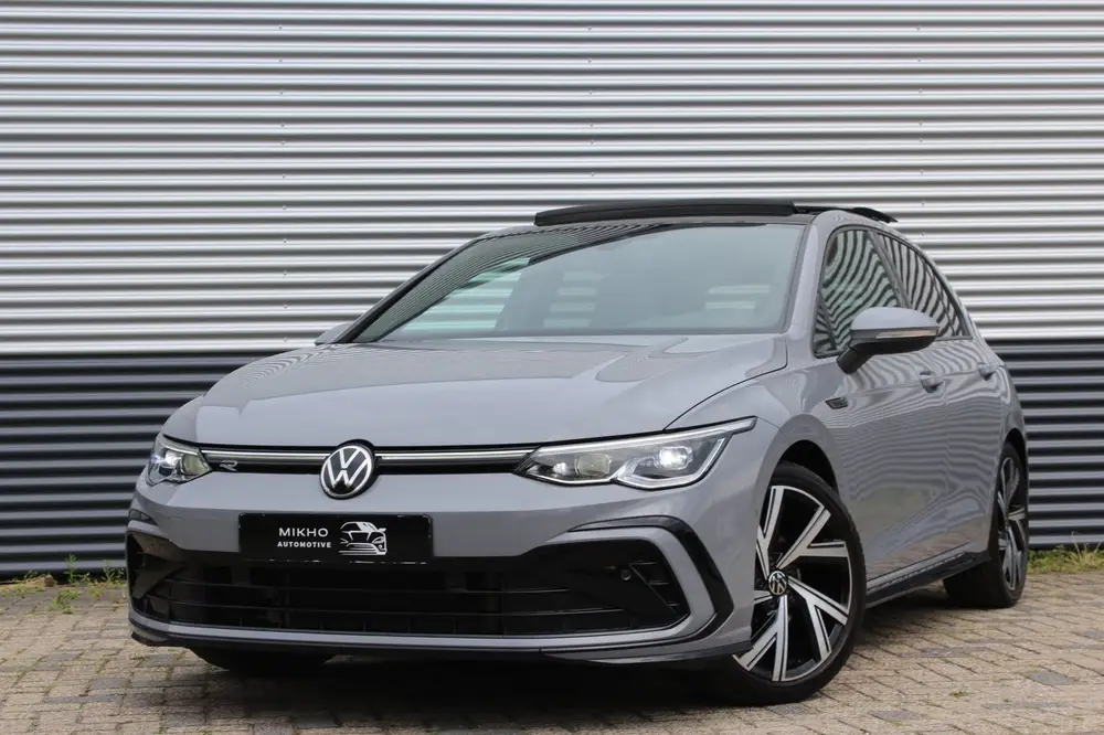 Volkswagen Golf 1.5 eTSI 3x R-Line | Panoramadak | Harman Ka uit 2021