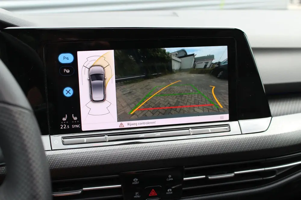 Volkswagen Golf 1.5 eTSI 3x R-Line | Panoramadak | Harman Ka uit 2021, foto 11