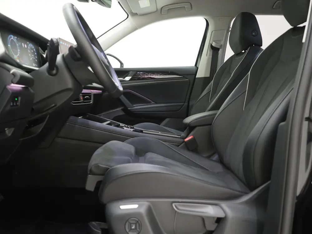 Volkswagen Tayron 1.5 eHybrid Elegance 272PK | Leder/Alcanta uit 2025, foto 18