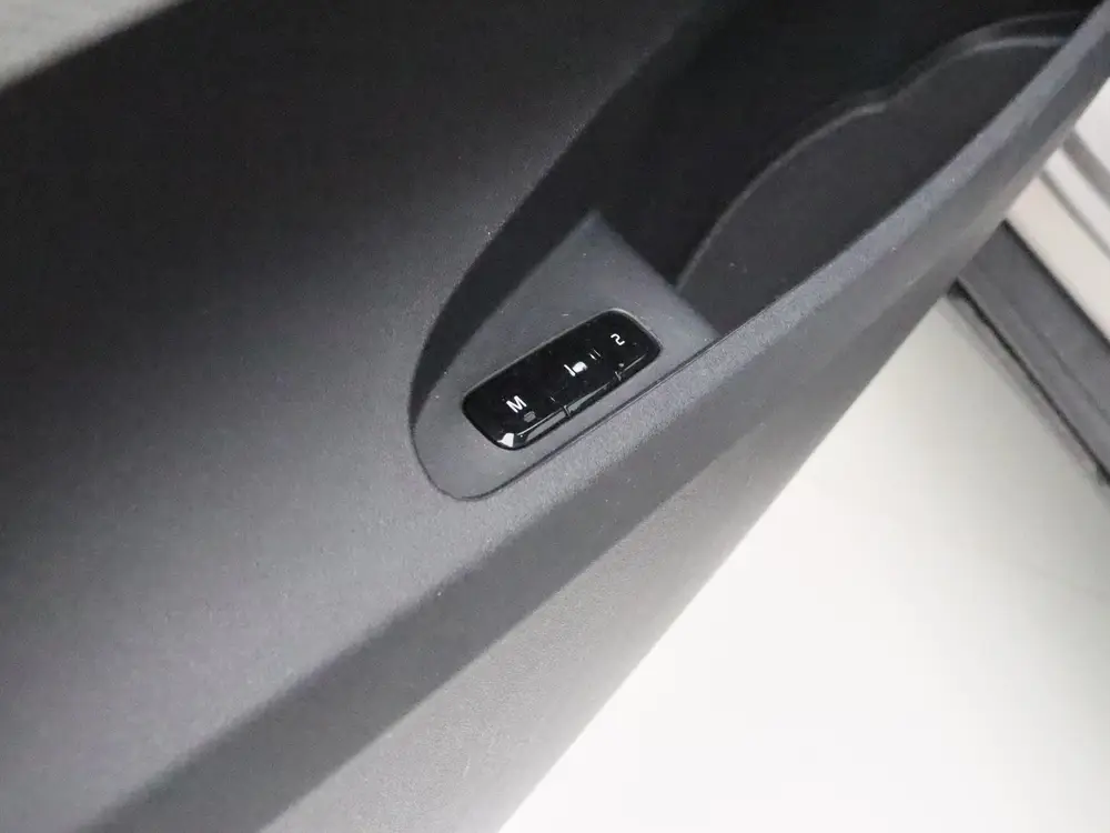 Polestar 2 Long Range Single Motor 231PK 78 kWh 93 uit 2022, foto 18
