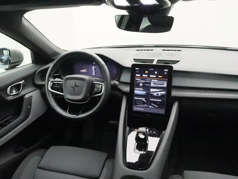 Polestar 2 Long Range Single Motor 231PK 78 kWh 93 uit 2022, foto 2